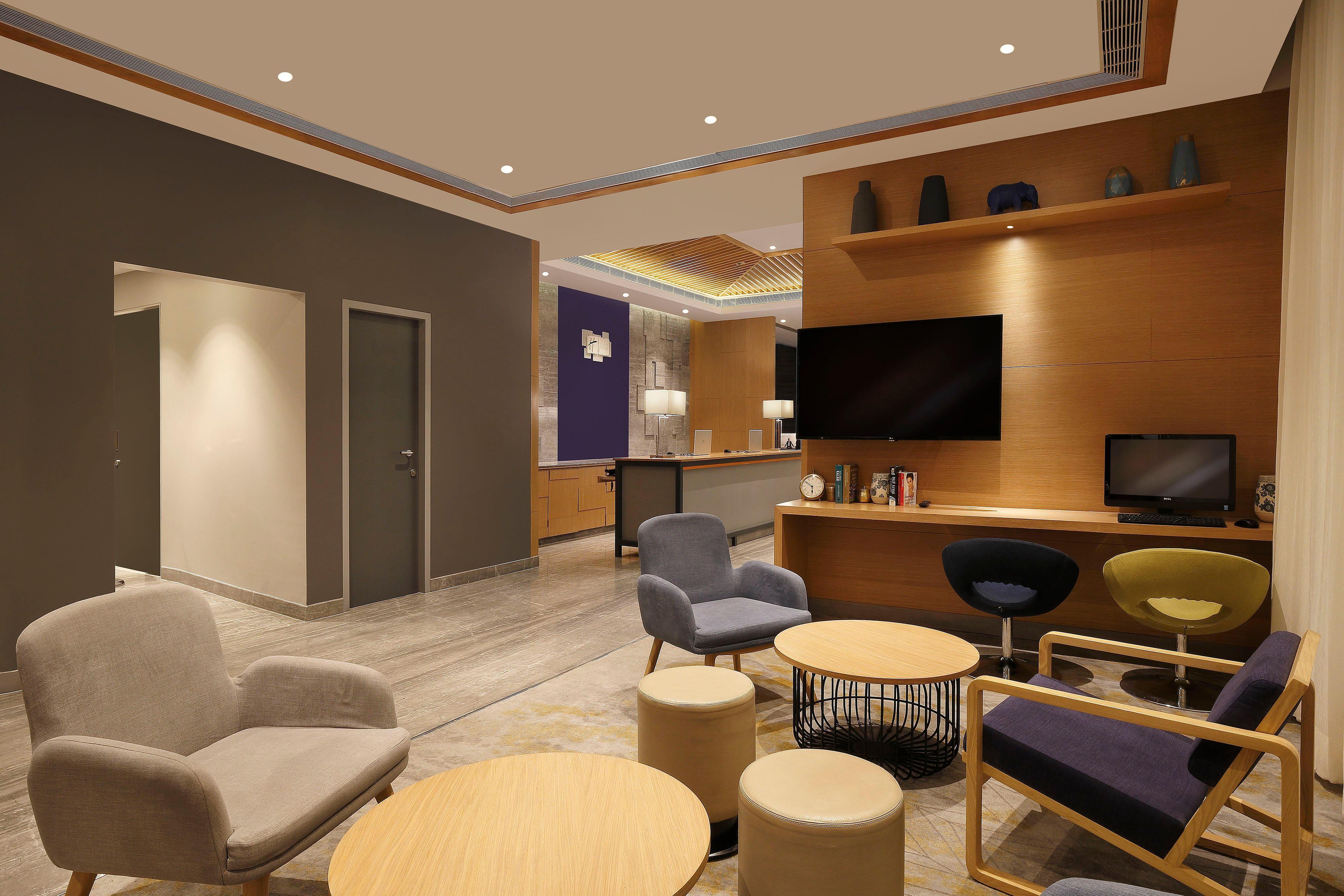 Holiday Inn Express Chennai Omr Thoraipakkam By Ihg Exterior foto